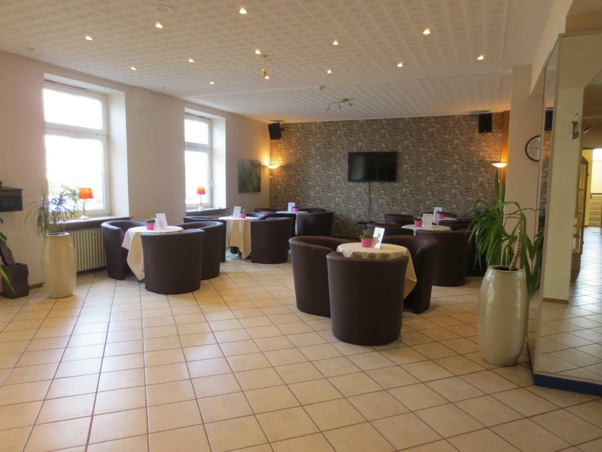 Hotel Krone Traisen Bagian luar foto