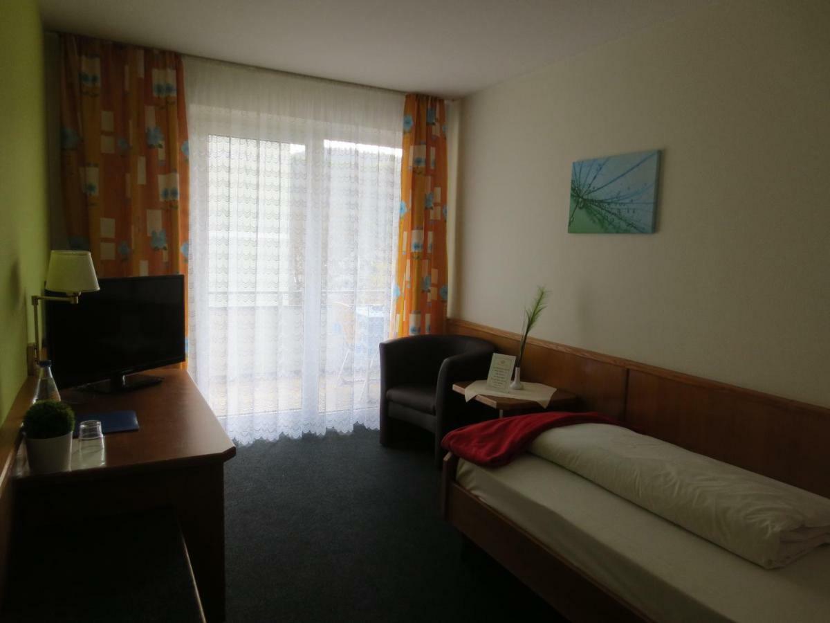 Hotel Krone Traisen Bagian luar foto